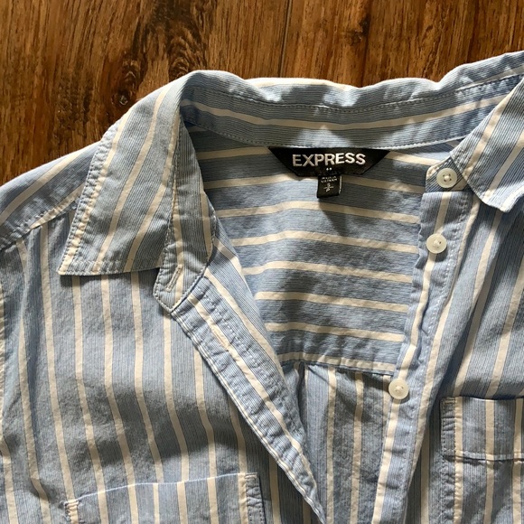 Express Button- Up - Picture 3 of 3